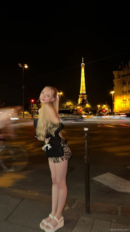 Sophia Diamond photo 19 of 1991