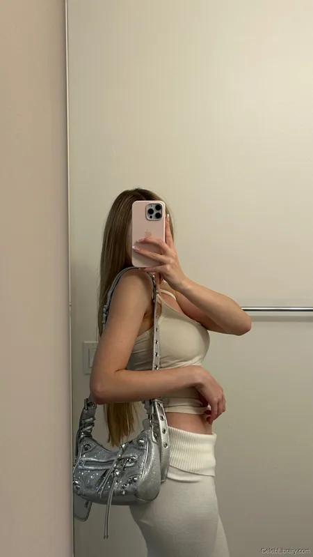 Sophia Diamond photo 23 of 1991