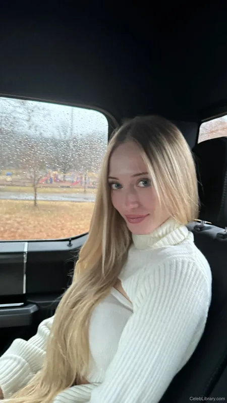 Sophia Diamond photo 22 of 1991