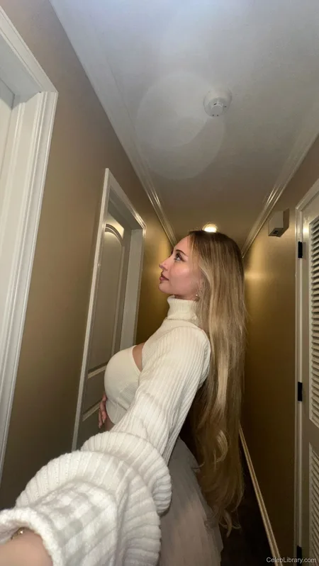 Sophia Diamond photo 4 of 1991