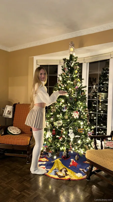 Sophia Diamond photo 9 of 1991