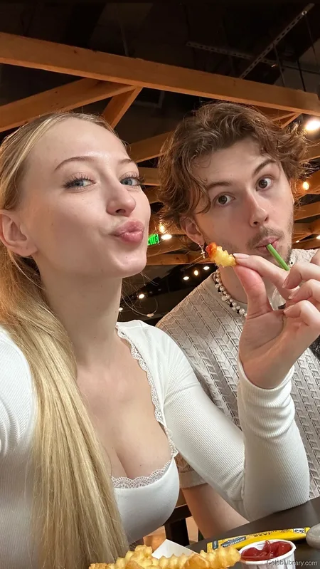 Sophia Diamond photo 24 of 1991