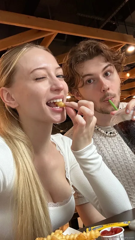 Sophia Diamond photo 1 of 1991