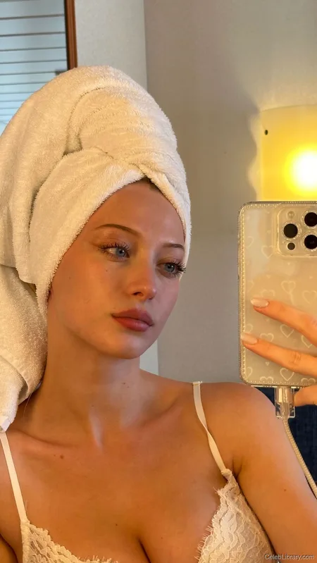 Sophia Diamond photo 15 of 1991