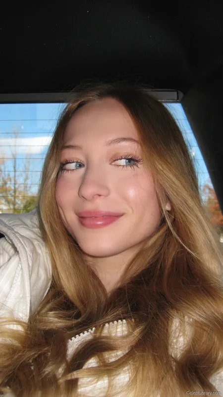 Sophia Diamond photo 5 of 1991