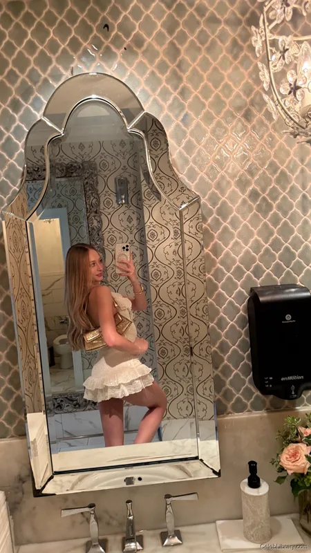 Sophia Diamond photo 12 of 1991