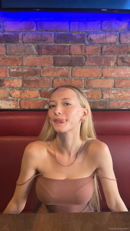 Sophia Diamond photo 24 of 1991