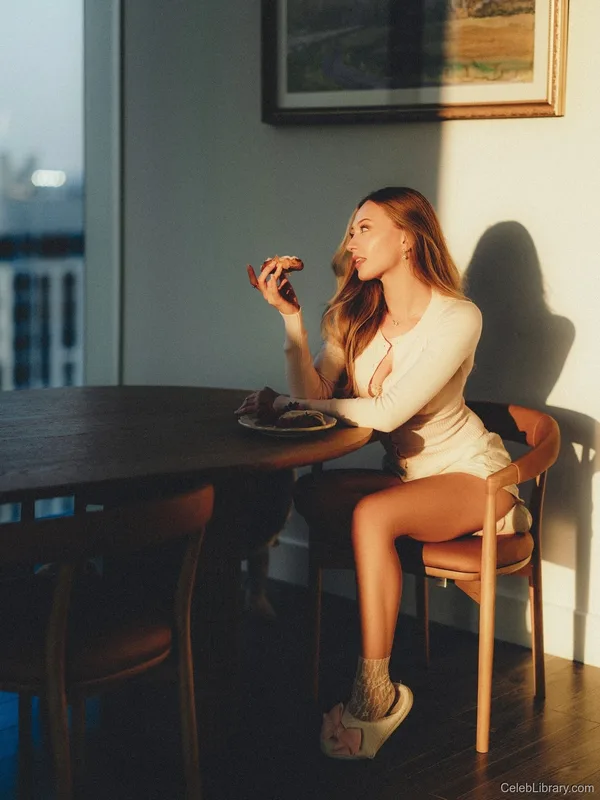 Sophia Diamond photo 10 of 1991
