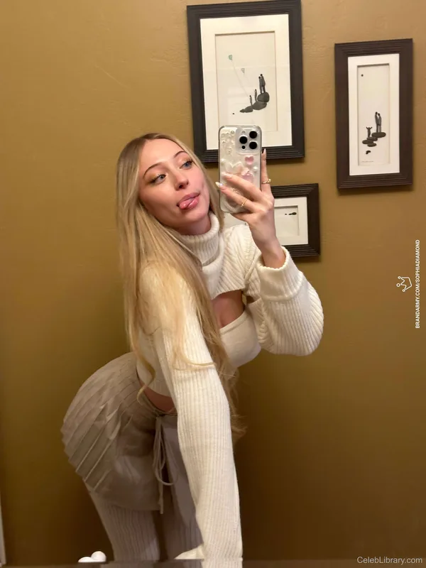 Sophia Diamond photo 2 of 1991