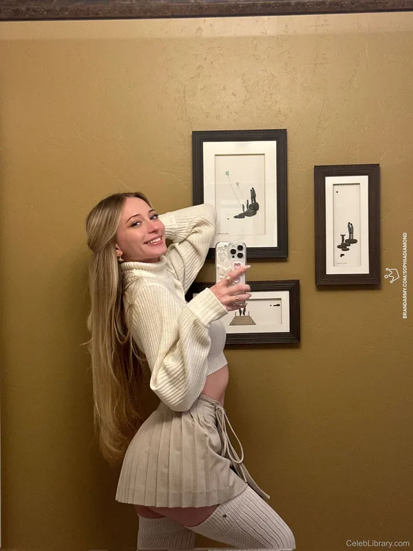 Sophia Diamond photo 20 of 1991