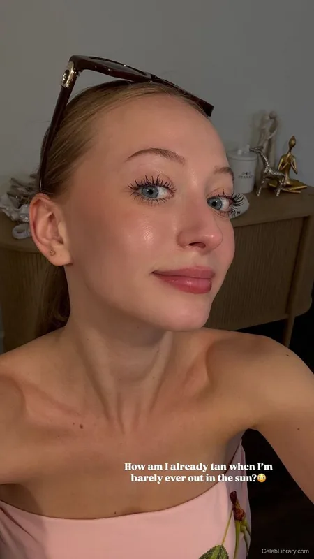 Sophia Diamond photo 9 of 1991
