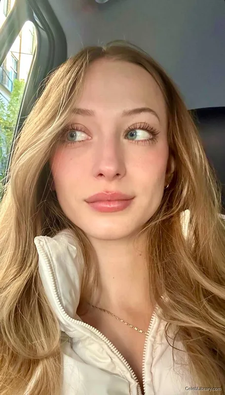 Sophia Diamond photo 13 of 1991
