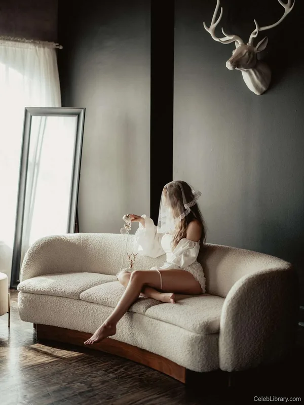 Sophia Diamond photo 17 of 1991