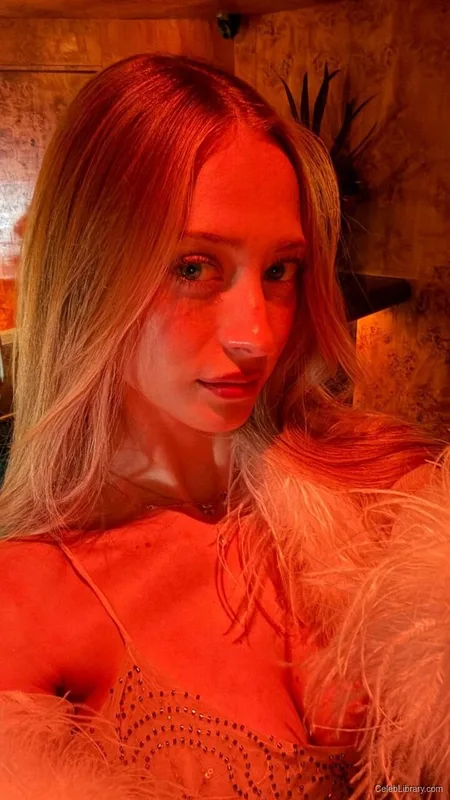 Sophia Diamond photo 21 of 1991