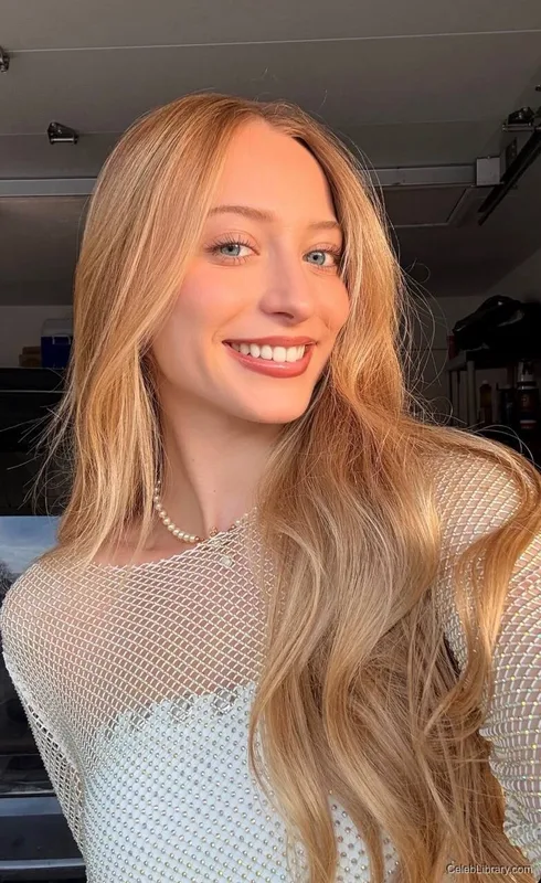 Sophia Diamond photo 23 of 1991