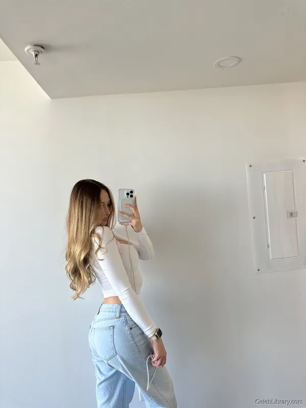 Sophia Diamond photo 13 of 1991