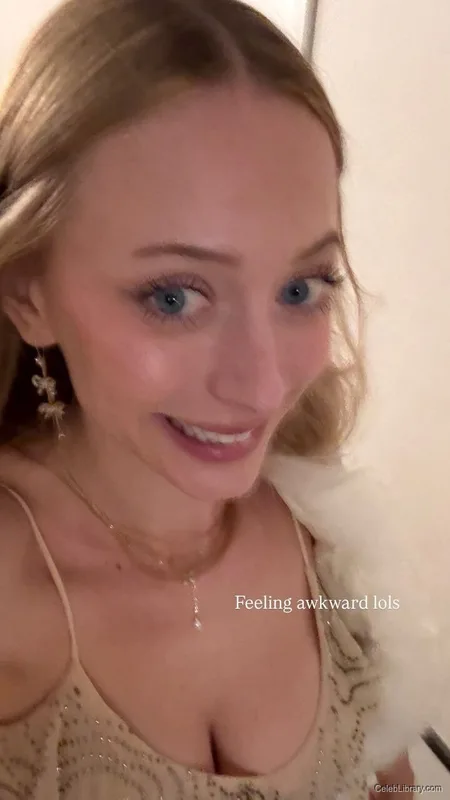 Sophia Diamond photo 9 of 1991