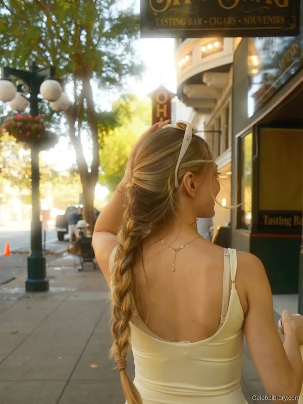 Sophia Diamond photo 7 of 1991