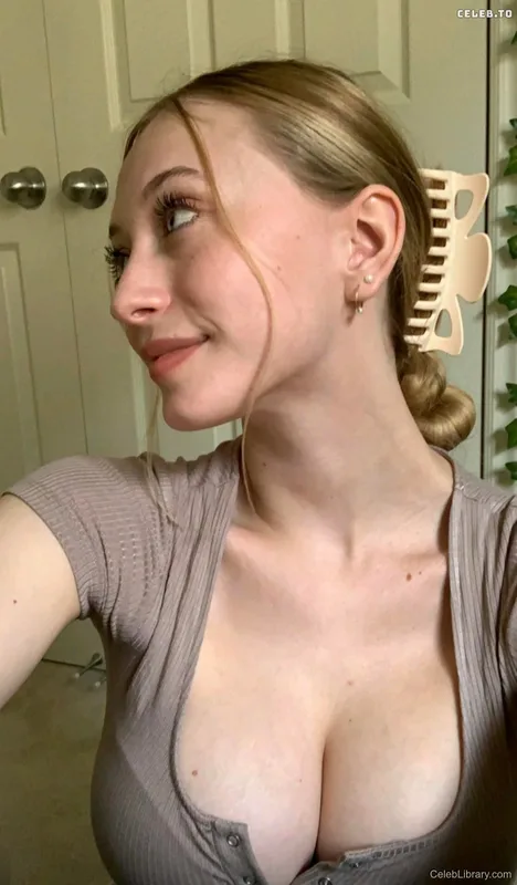 Sophia Diamond photo 24 of 1991