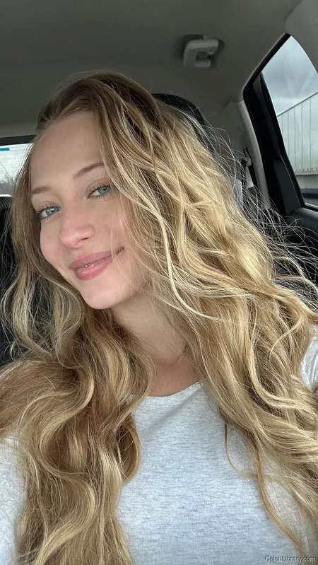 Sophia Diamond photo 23 of 1991