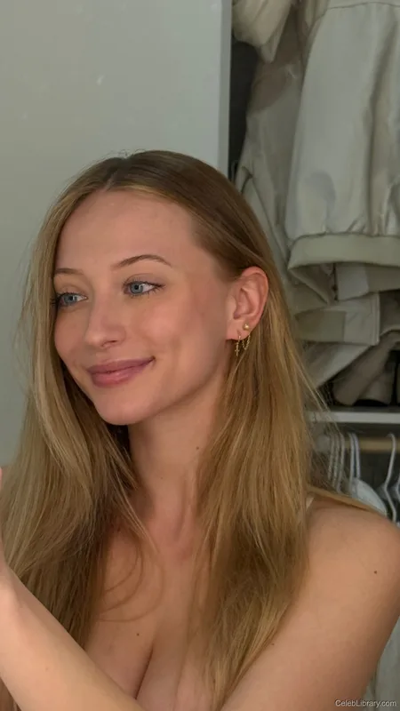 Sophia Diamond photo 16 of 1991