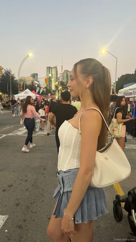 Sophia Diamond photo 6 of 1991