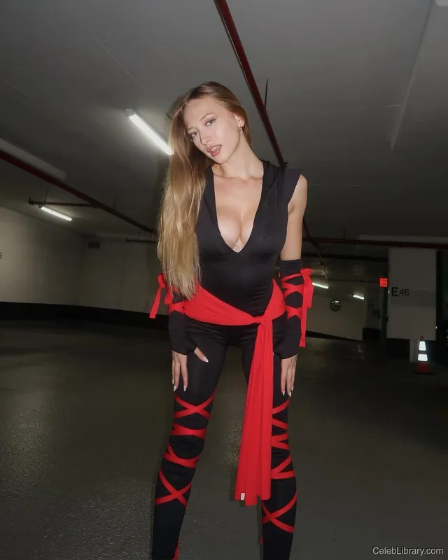 Sophia Diamond photo 6 of 1991