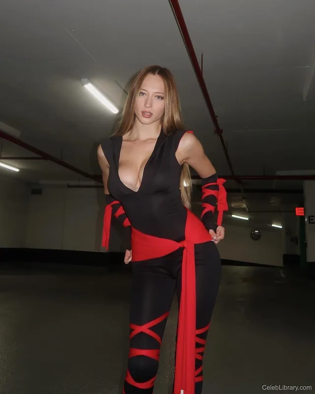 Sophia Diamond photo 7 of 1991