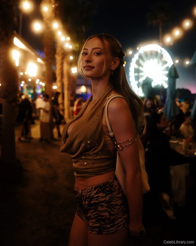 Sophia Diamond photo 18 of 1991