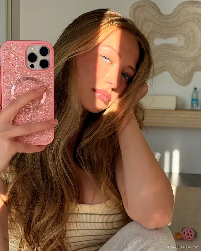 Sophia Diamond photo 4 of 1991