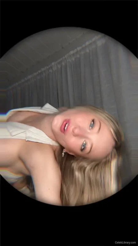 Sophia Diamond photo 22 of 1991