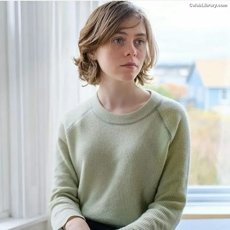 Sophia Lillis photo 23 of 127