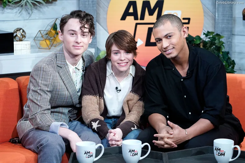 Sophia Lillis photo 10 of 128