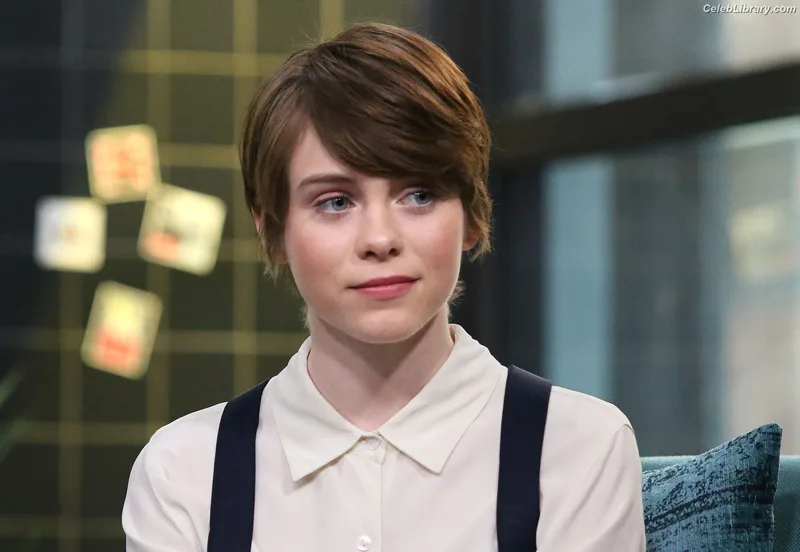Sophia Lillis photo 13 of 128