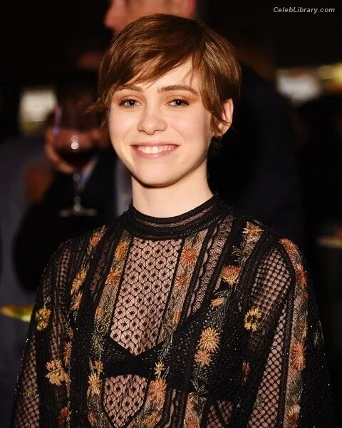 Sophia Lillis photo 17 of 128