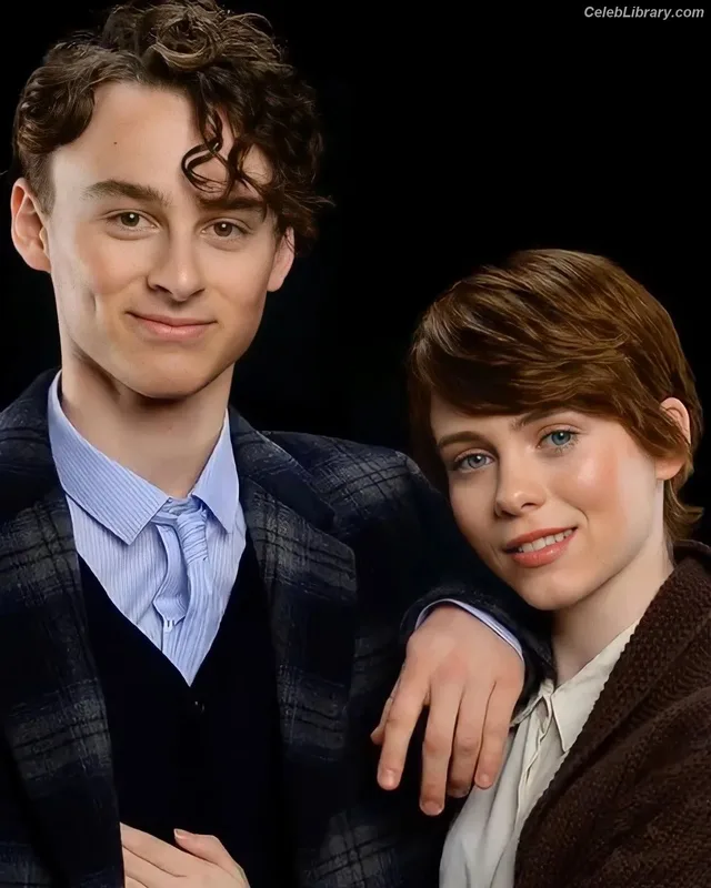 Sophia Lillis photo 6 of 128
