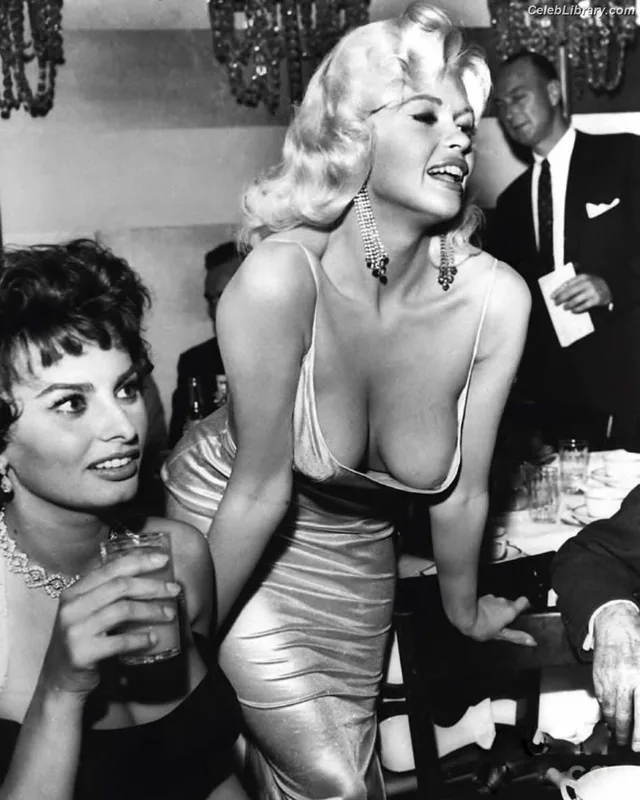 Sophia Loren photo 14 of 80