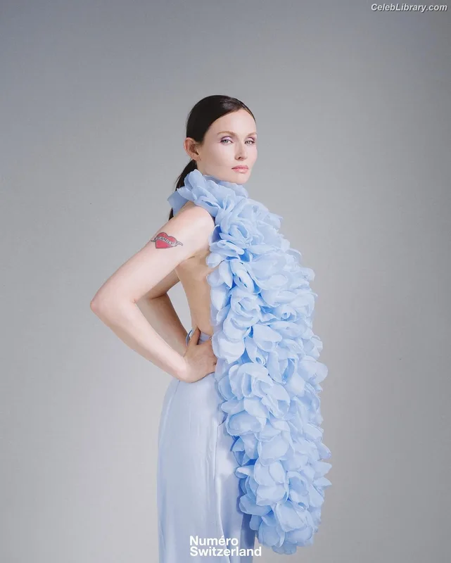 Sophie Ellis-Bextor photo 7 of 52