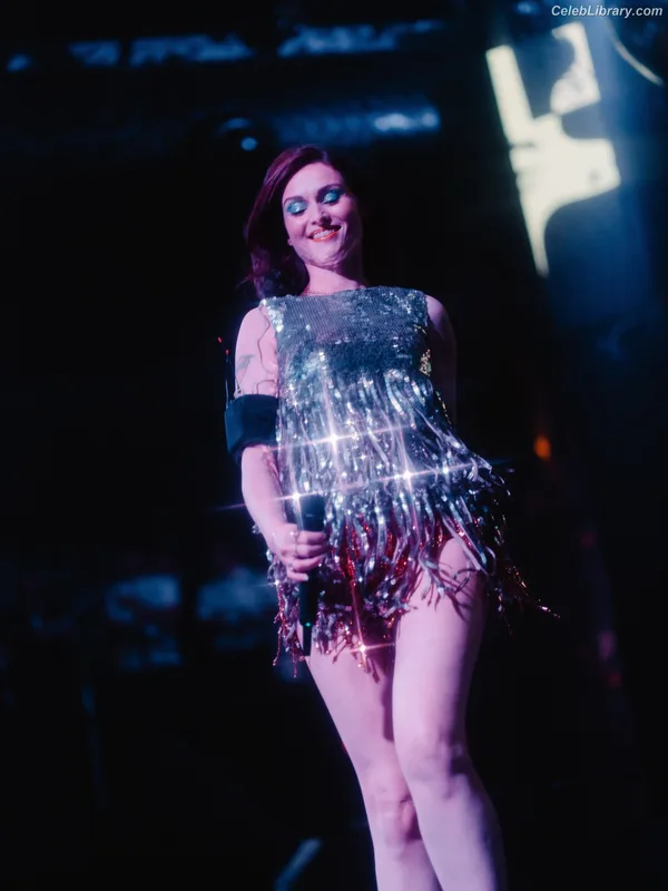 Sophie Ellis-Bextor photo 19 of 52