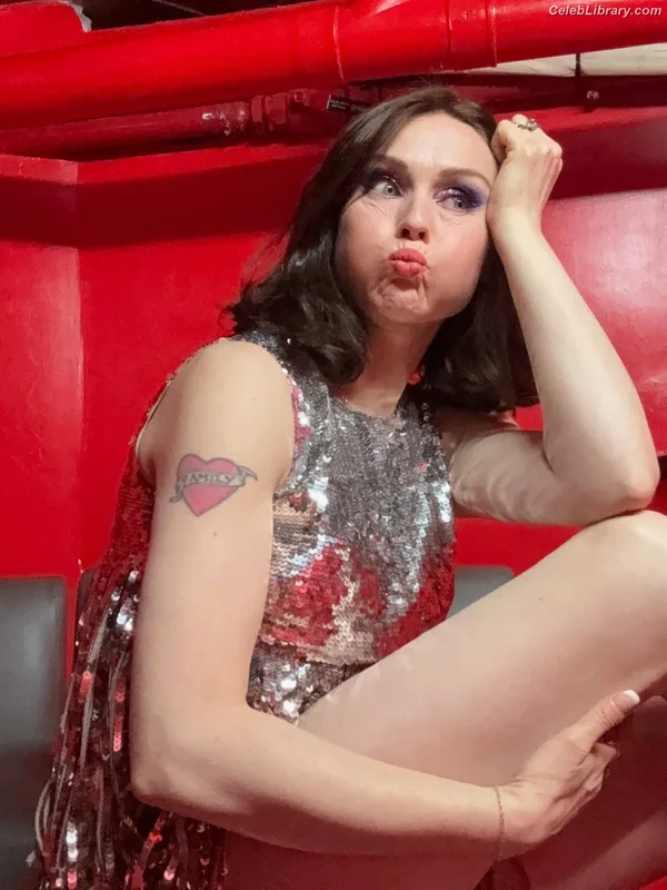 Sophie Ellis-Bextor photo 23 of 52