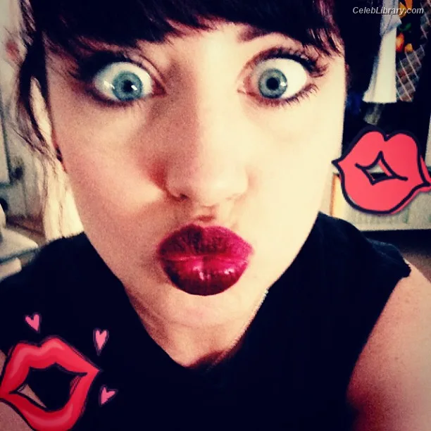 Sophie Howard photo 5 of 899