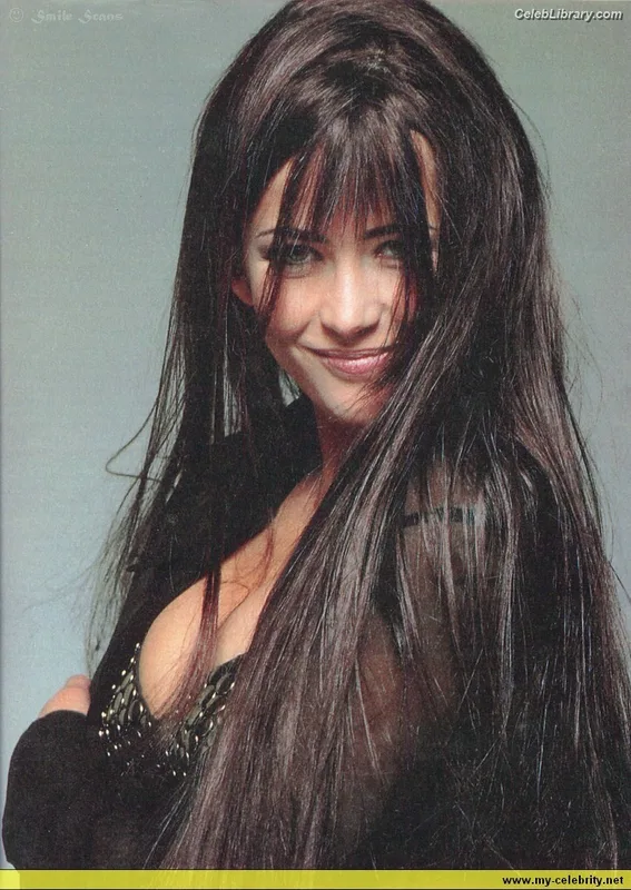Sophie Marceau photo 2 of 223
