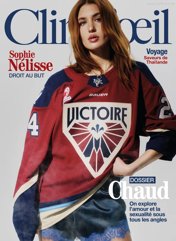 Sophie Nélisse photo 19 of 493