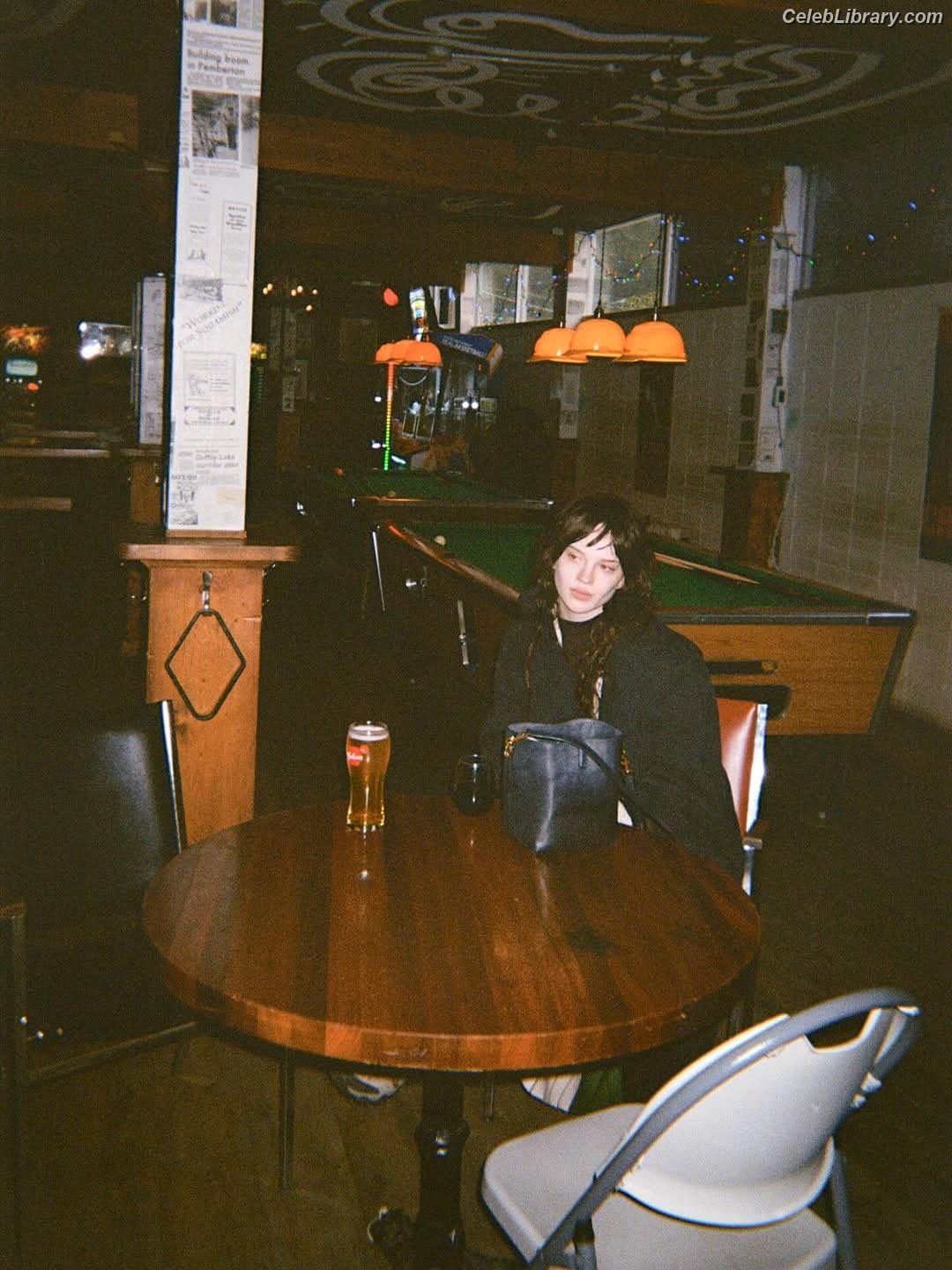 Sophie Thatcher photo 5 of 1121