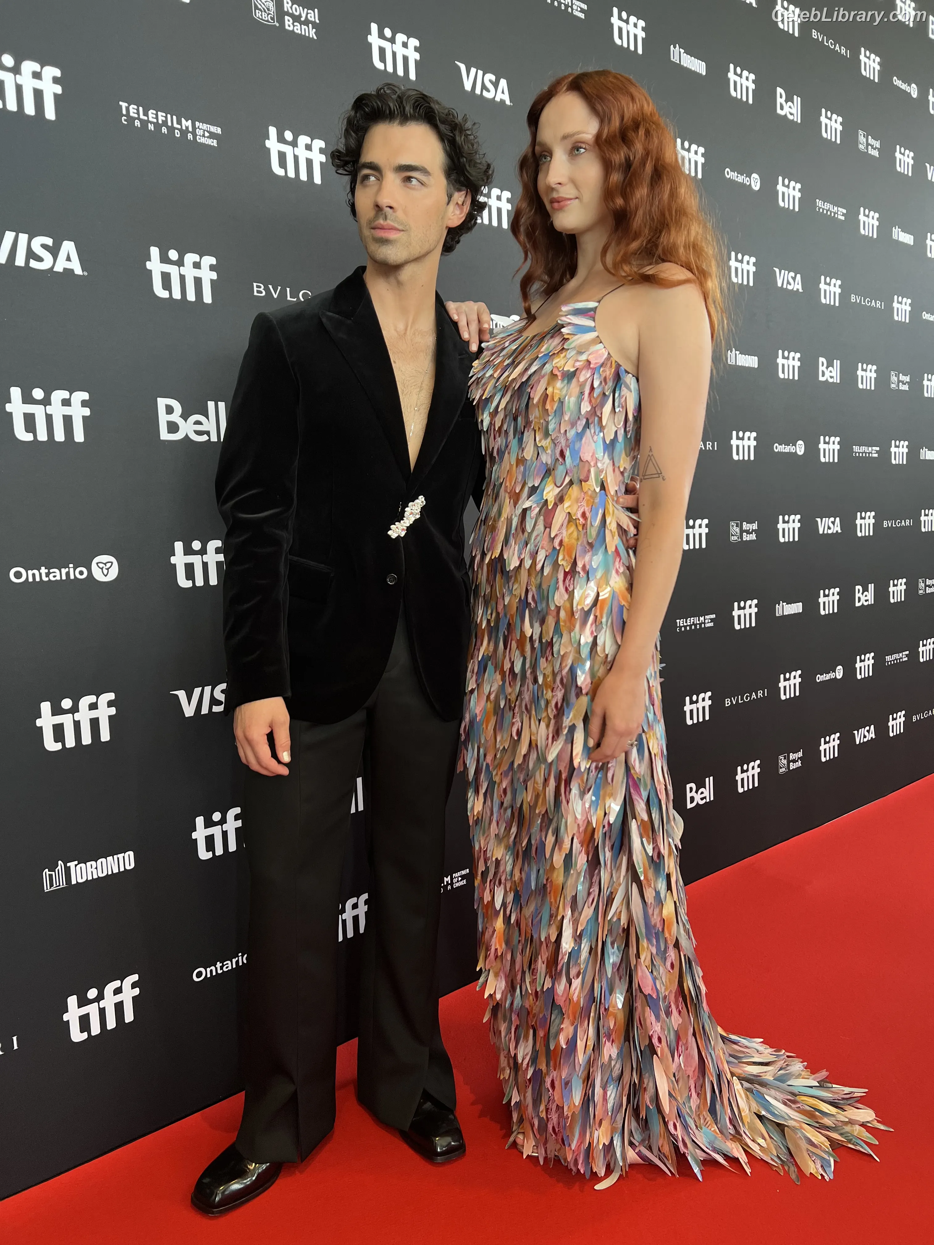Sophie Turner photo 22 of 478
