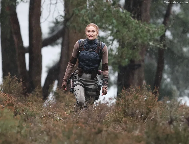 Sophie Turner photo 6 of 479