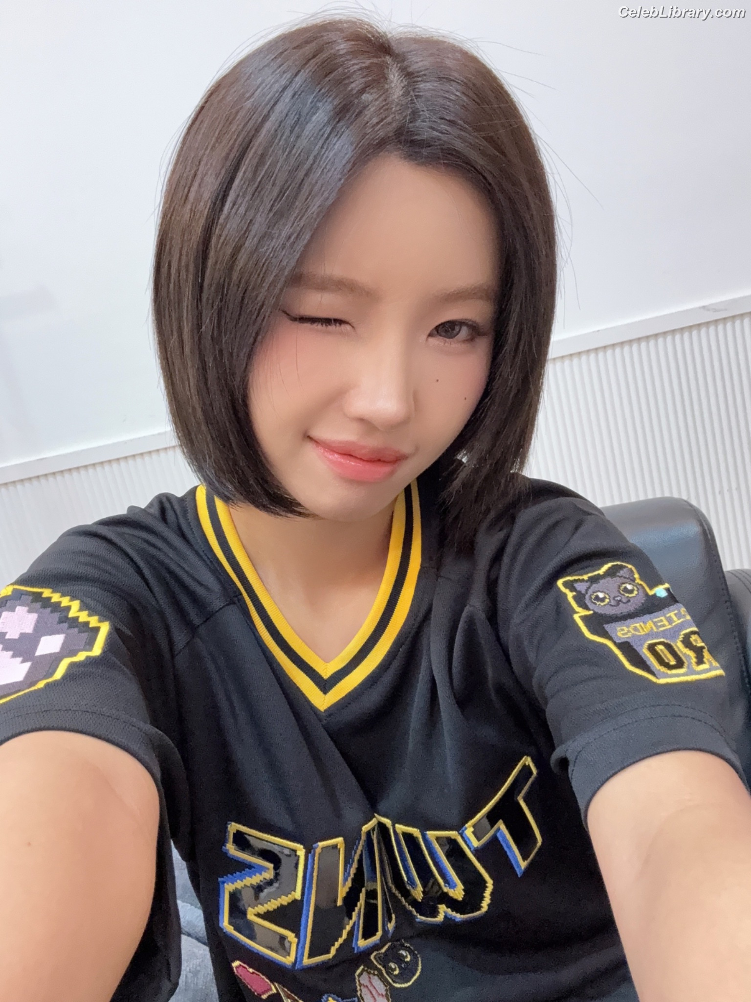 Soyeon  (G)I-IDLE photo 6 of 822