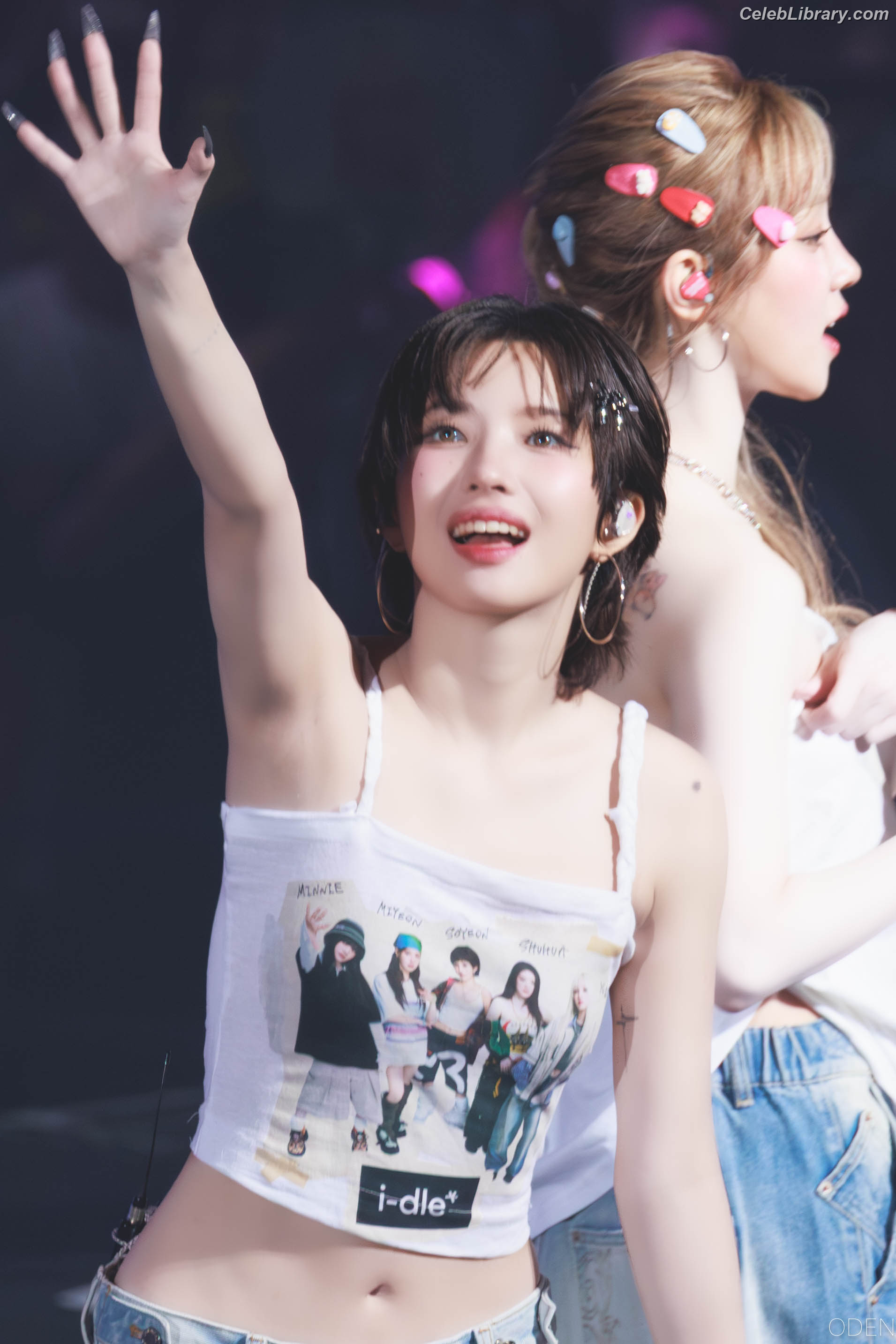 Soyeon  (G)I-IDLE photo 20 of 822