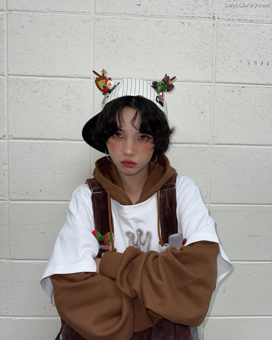 Soyeon  (G)I-IDLE photo 17 of 822