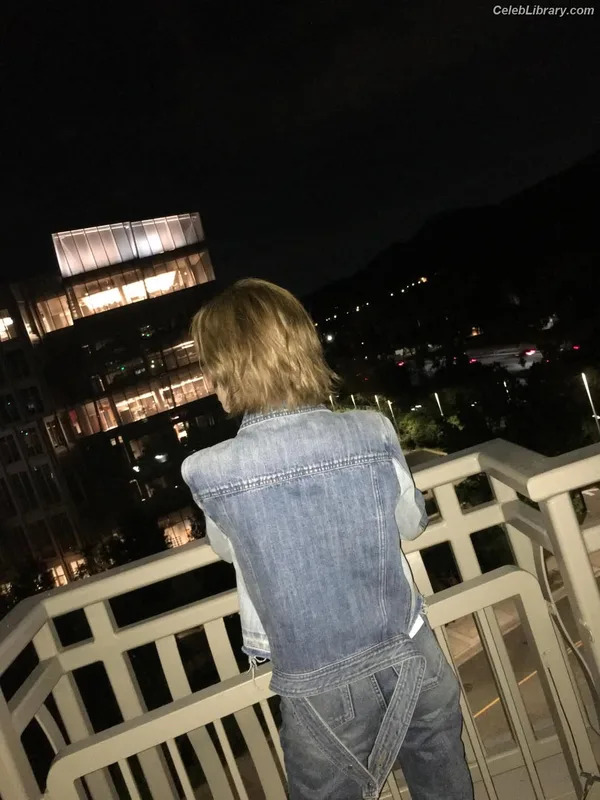 Soyeon  (G)I-IDLE photo 18 of 822